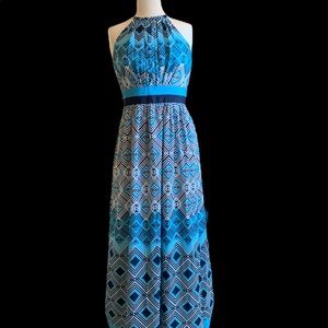 White House black market maxi dress nice print